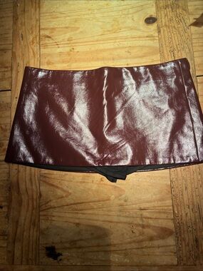 Women's Mini Skirt in Burgundy Patent